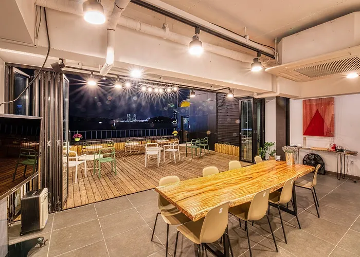 Mipo Oceanside